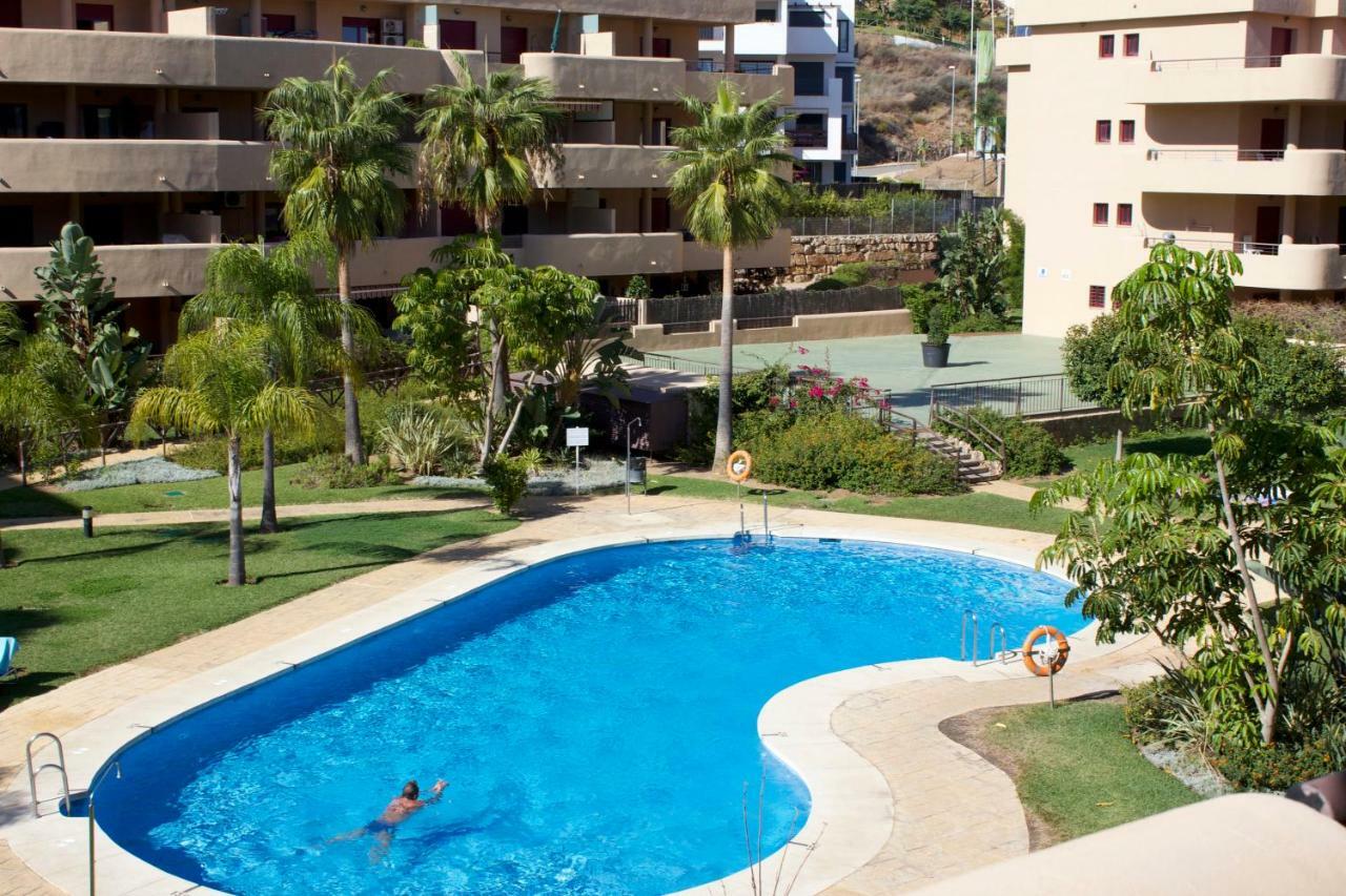 Апартаменты Residencial Cala Azul Ла-Кала-де-Михас Экстерьер фото